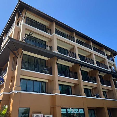B And Y Residence Τσιάνγκ Μάι Εξωτερικό φωτογραφία